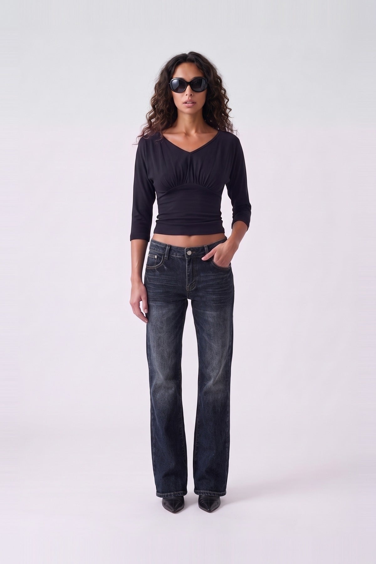 Ryana Top Black - front view