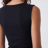Remi Low Front Top Black - close up 2 view