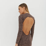 https://cdn.shopify.com/s/files/1/0864/4252/files/Look_12_9a48ec1e-a039-4e57-b637-181a958af98b.mp4?v=1625003914