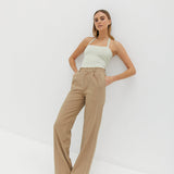 https://cdn.shopify.com/s/files/1/0864/4252/files/Look_21_257efdfa-12f3-4fab-b7dc-bc70ad5bd794.mp4?v=1625005341