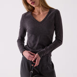 Anouk V-Neck Knit in Grey – close up detail