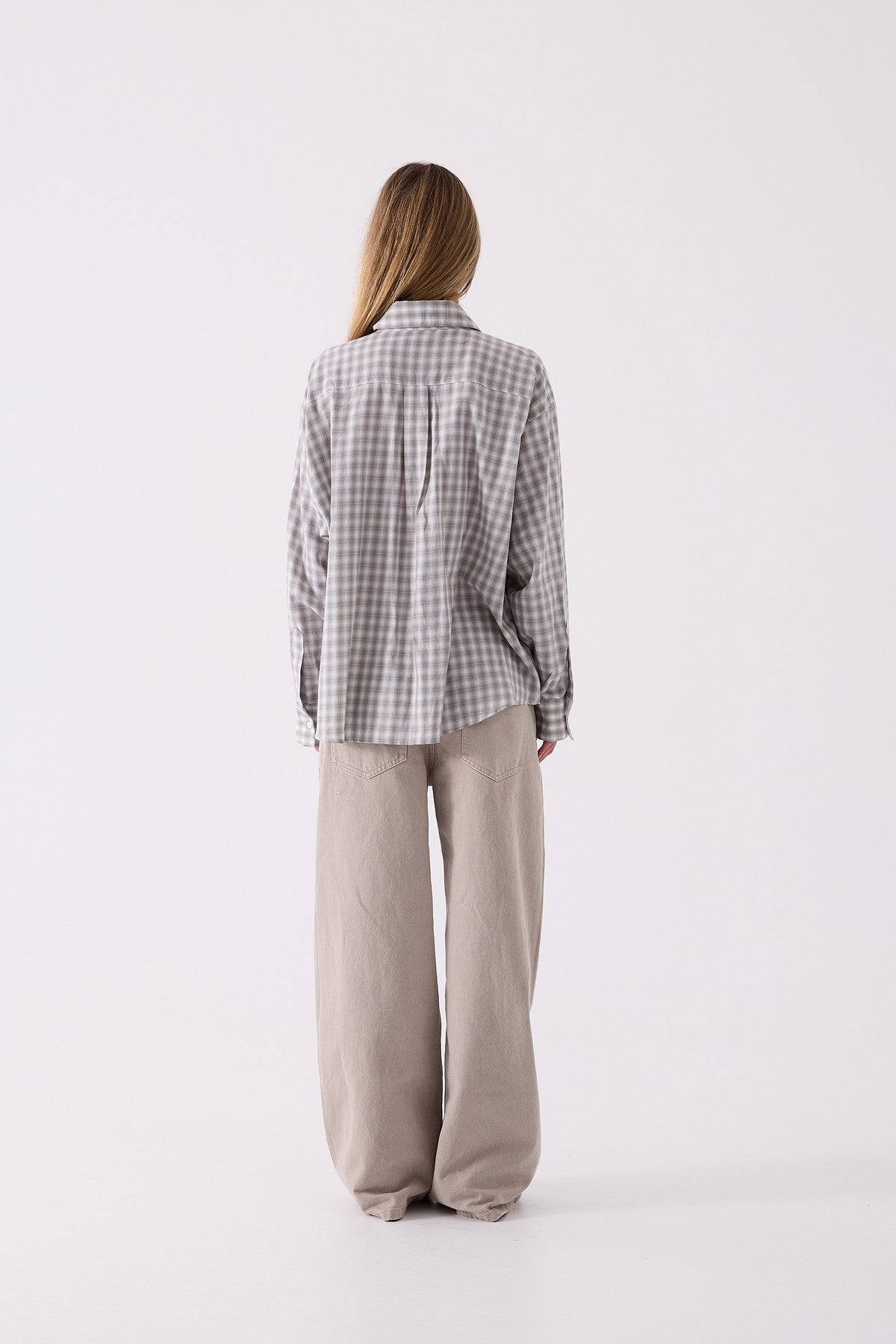 Harper Check Shirt in Grey – back view