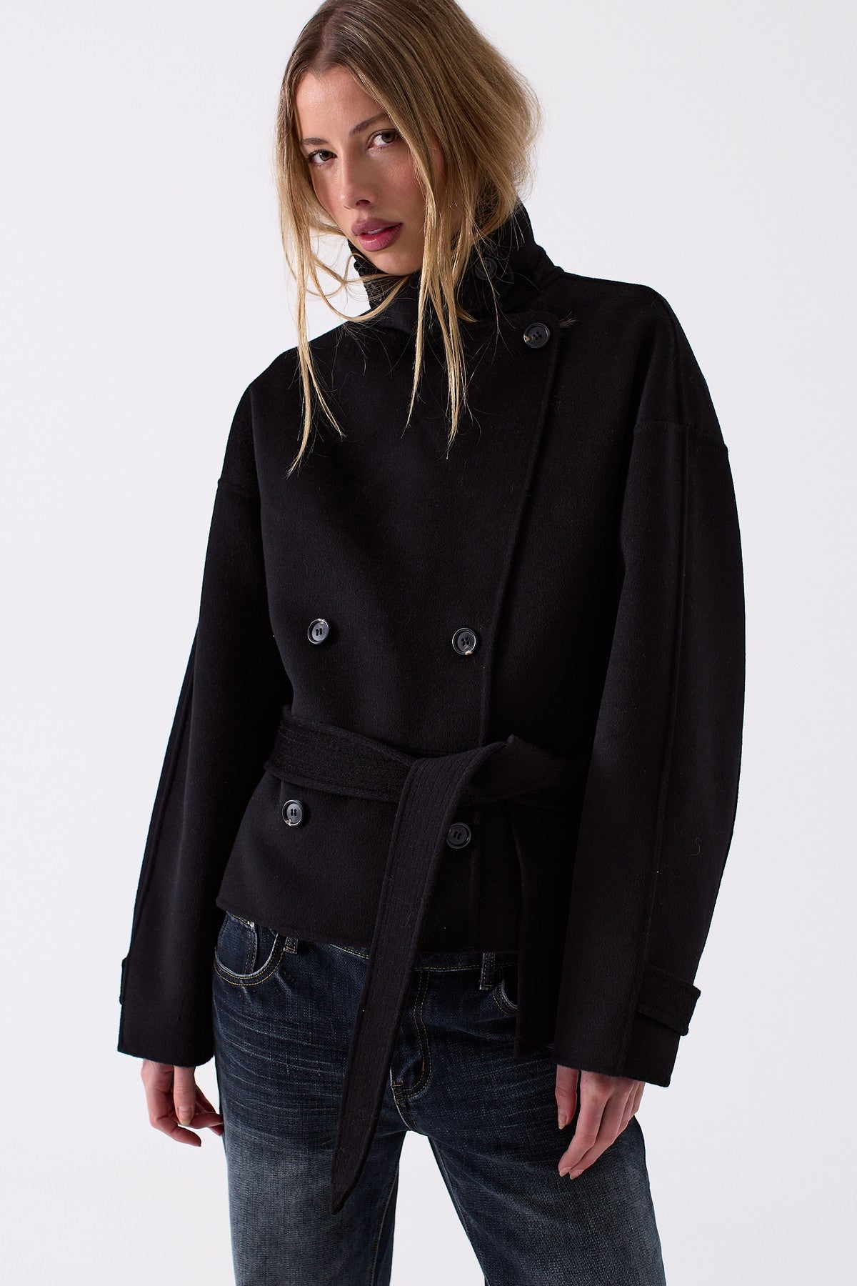 Odette Belted Wool Coat in Black – close up detail